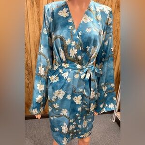 Satin kimono robe,Marciano by Guess Floral print wrap dress